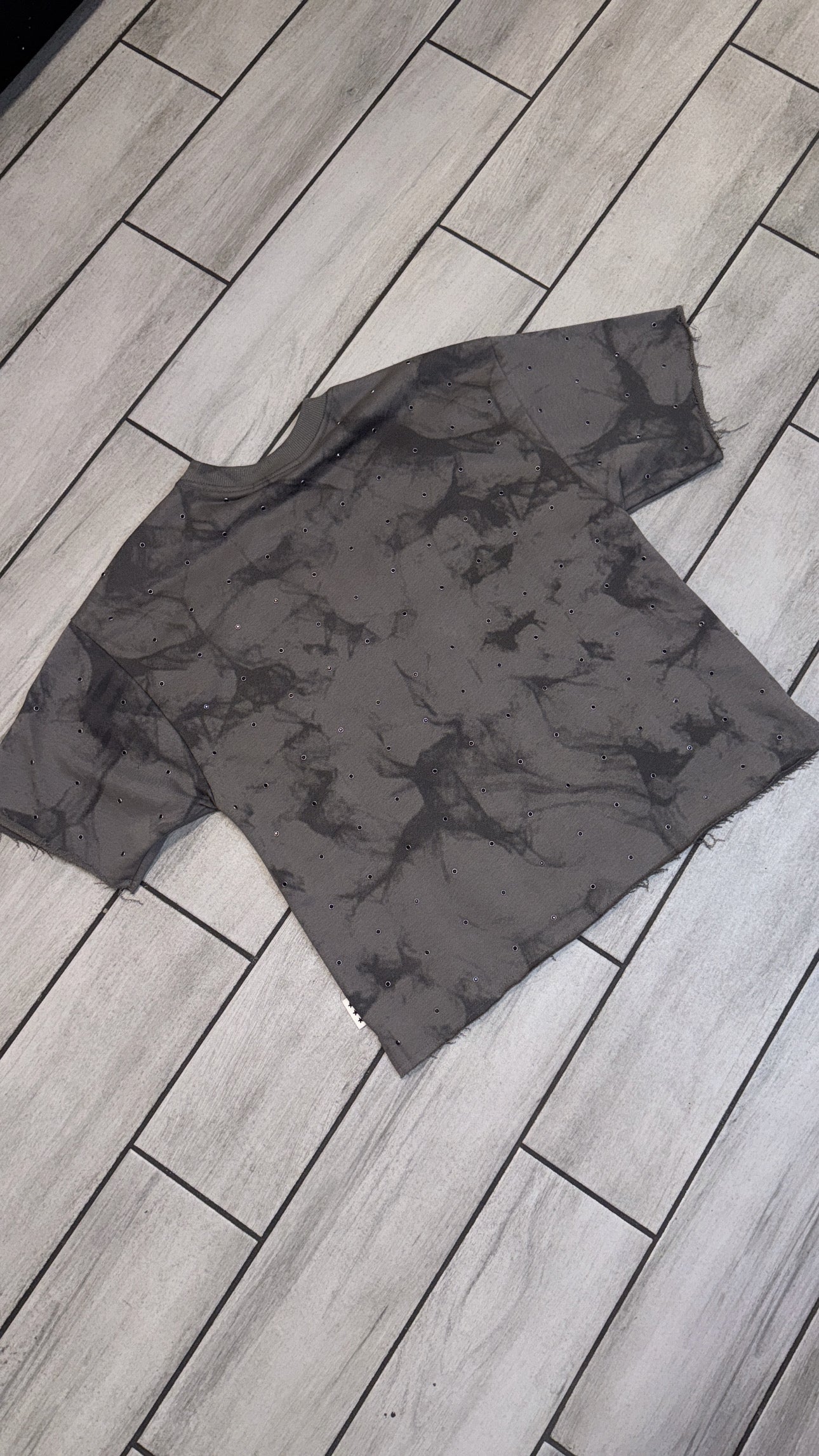 ESCAPE BOXY TEE