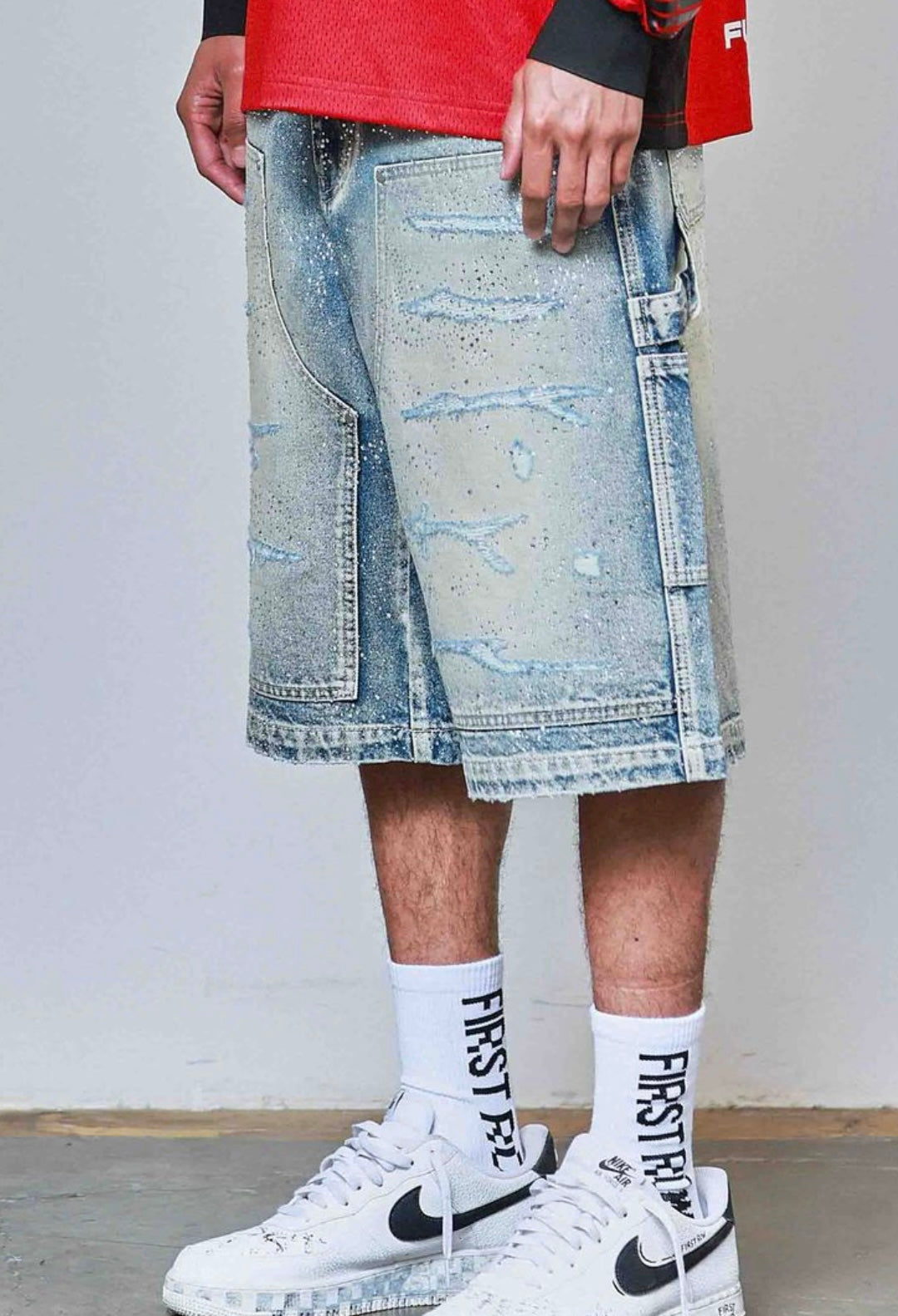JORTS- LIGHT WASH W/RHINESTONES